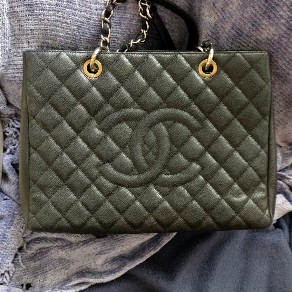 Chanel Grand Shopping Tote